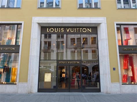 louis vuitton deutschland gmbh münchen|lv munich.